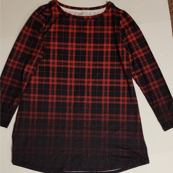 Red and Black Plaid Ombre Stretchy Long Sleeve Nightgown Size Large - Picture 6 of 7